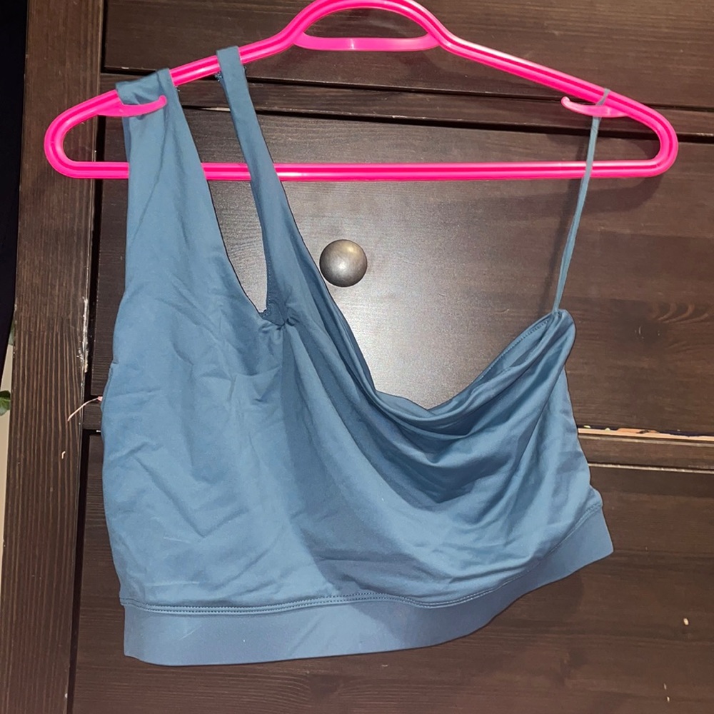 Blue top